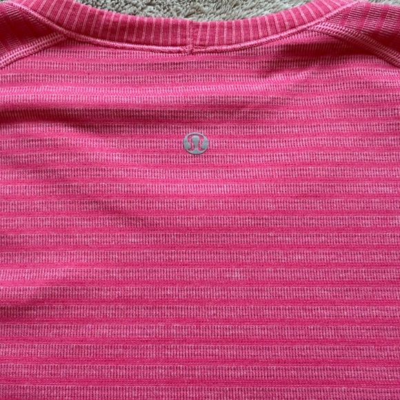 Lululemon Swiftly Tech Long Sleeve Crew Blue in Heathered Berry Rumble Size 8 - Picture 10 of 13